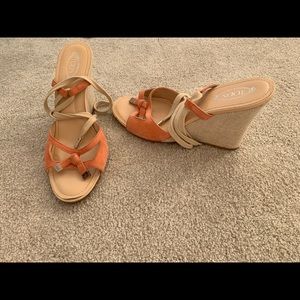 Tods wedges
